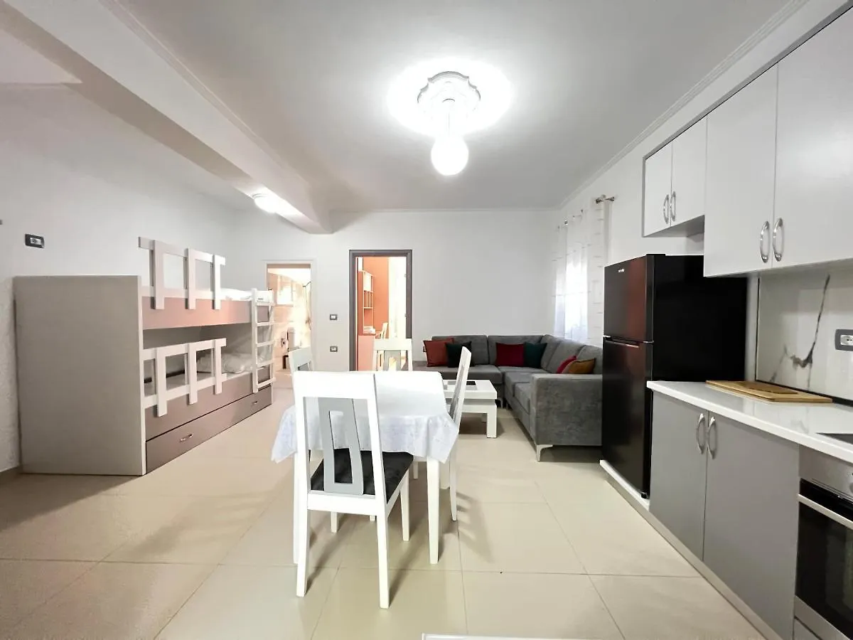 Elisabeth Apartments 2 Σαράντα