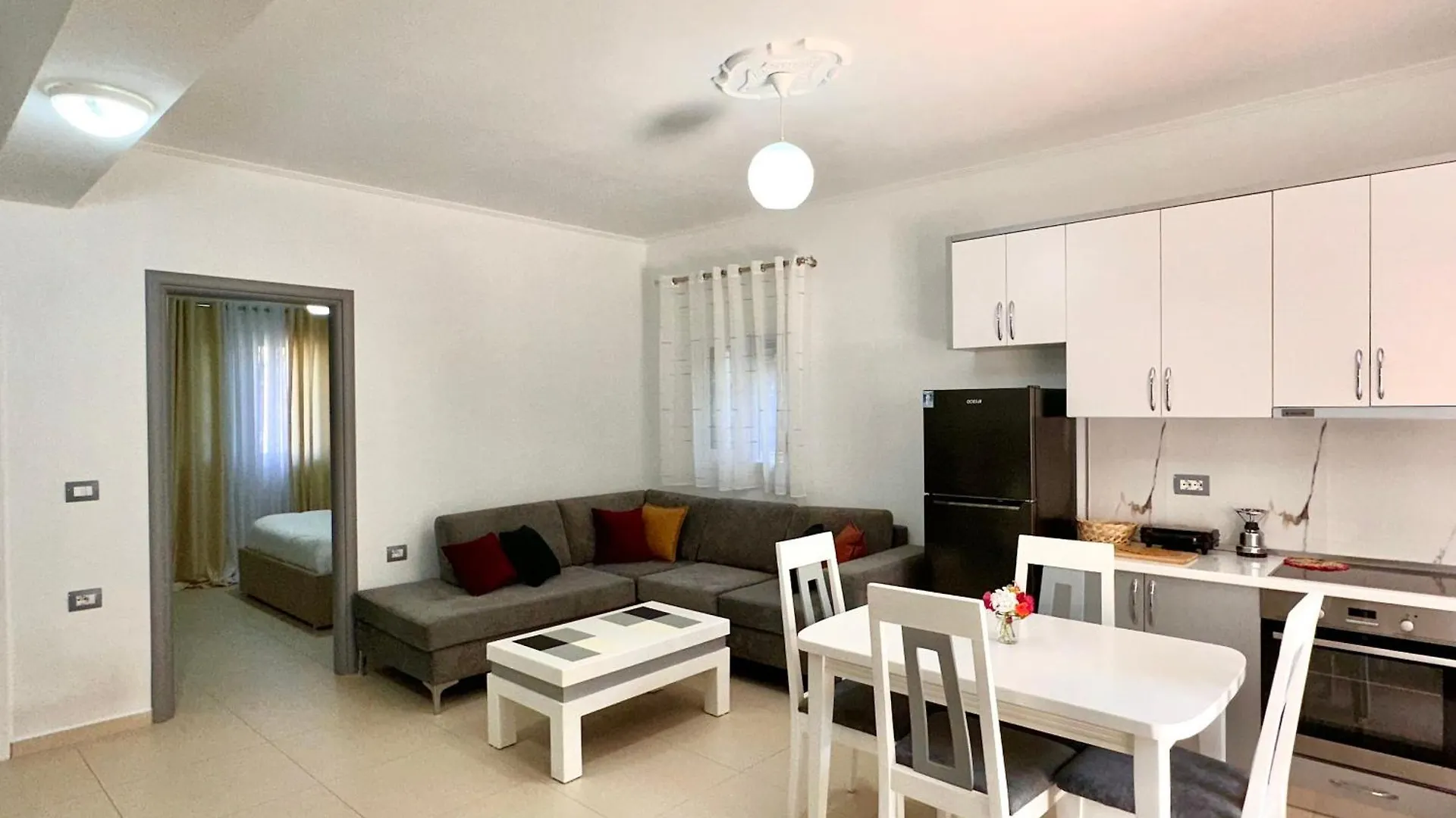 Elisabeth Apartments 2 Σαράντα 0*,  Αλβανία