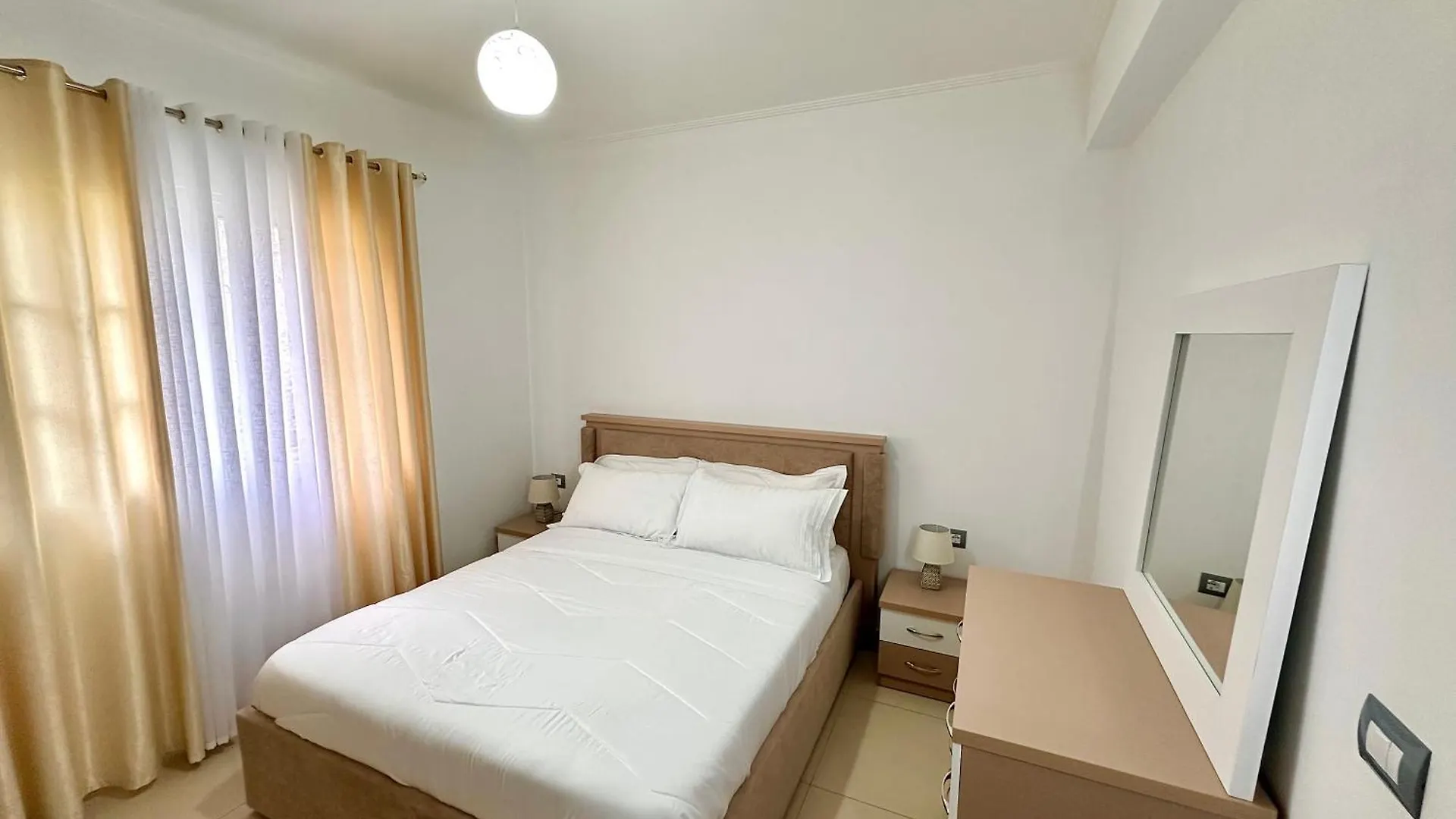 Elisabeth Apartments 2 Σαράντα