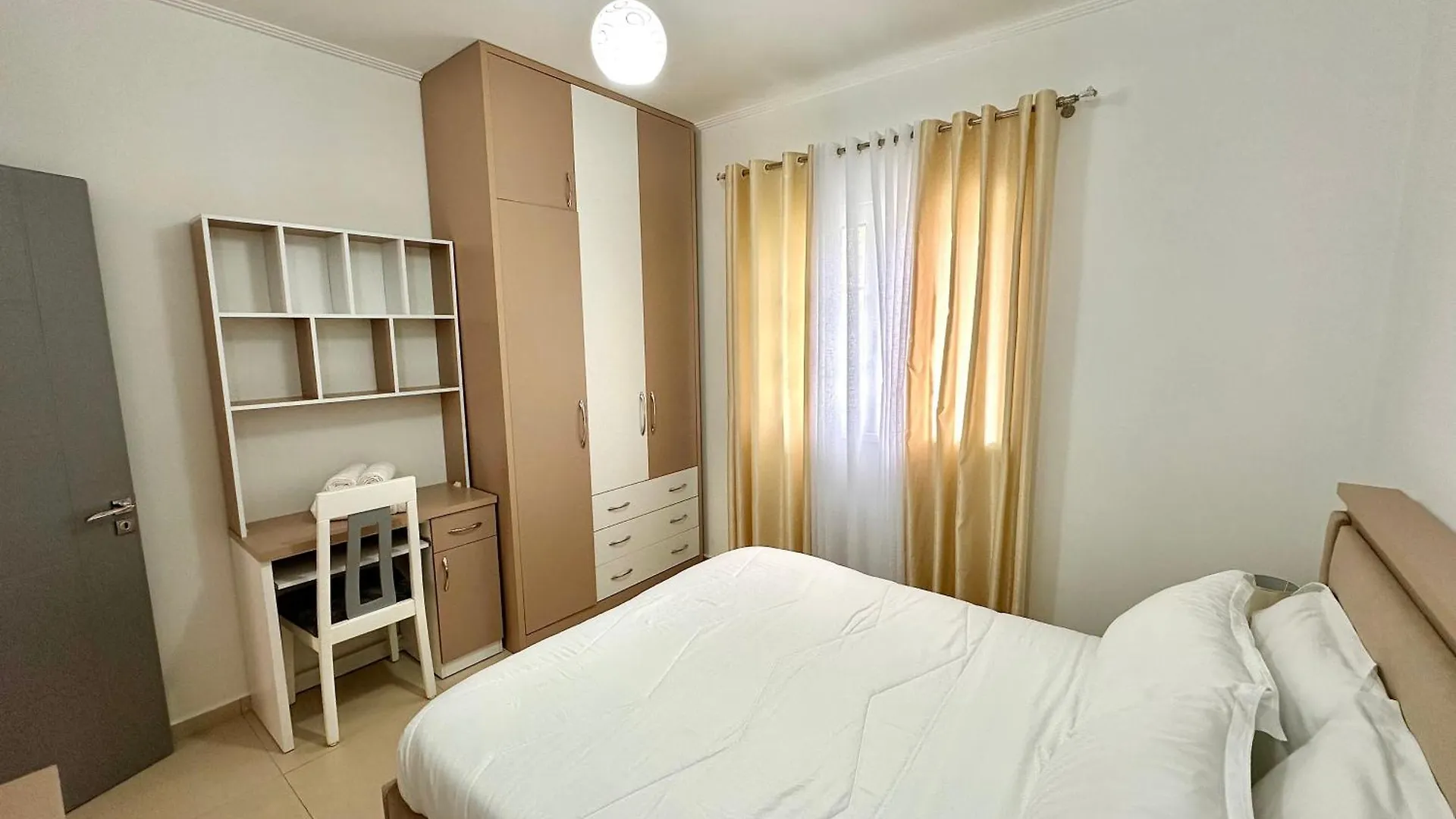 Elisabeth Apartments 2 Σαράντα 0*,  Αλβανία